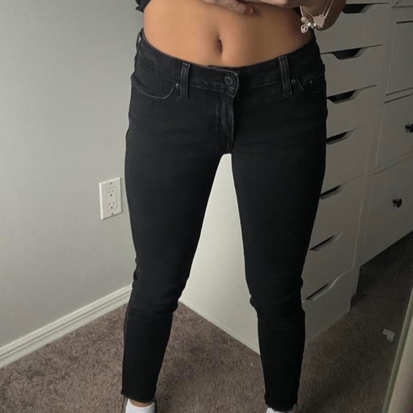 LEVI 711 BLACK SKINNY JEANS 👄 - Picture 2 of 3